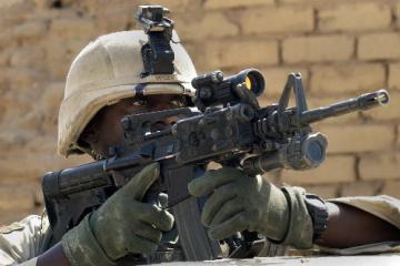 1096906776_irak-usa-vojaci-5.jpg